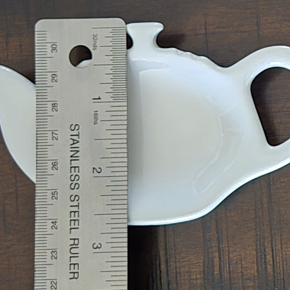 Reserved For Scottiebennett  White Teabag Holder / Spoon Rest Le Creuset New - Picture 6 of 6